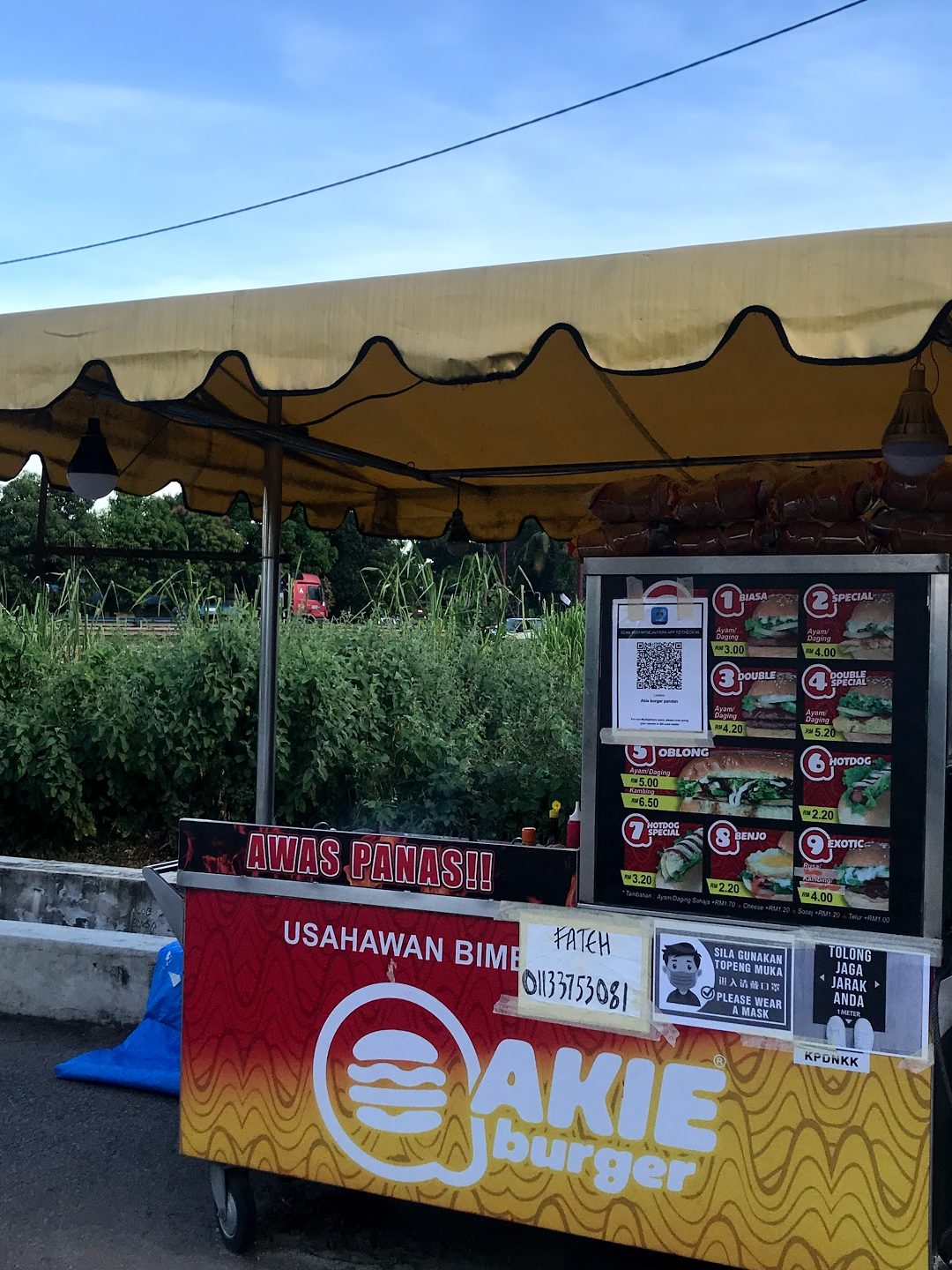 Akie Burger Pandan 1 akie burger pandan