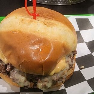Amir Burger 1 amir burger
