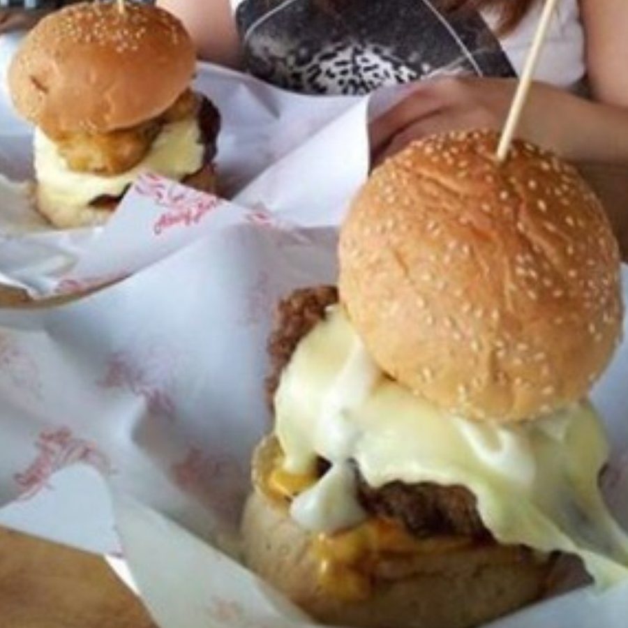 Burger Abam Lori Kampar 1 burger abam lori kampar