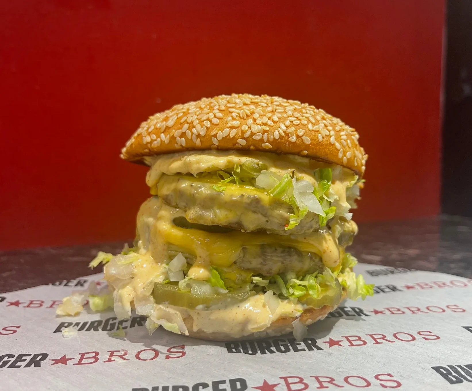 burger bro mamu station