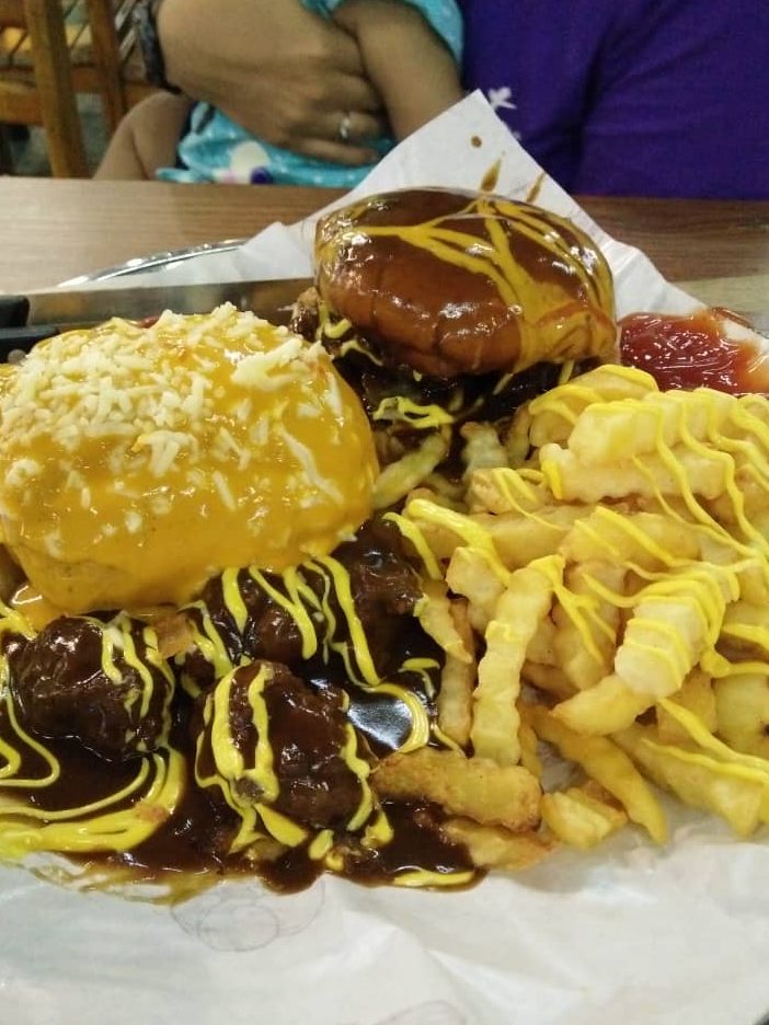 burger cheese ipoh at kamunting