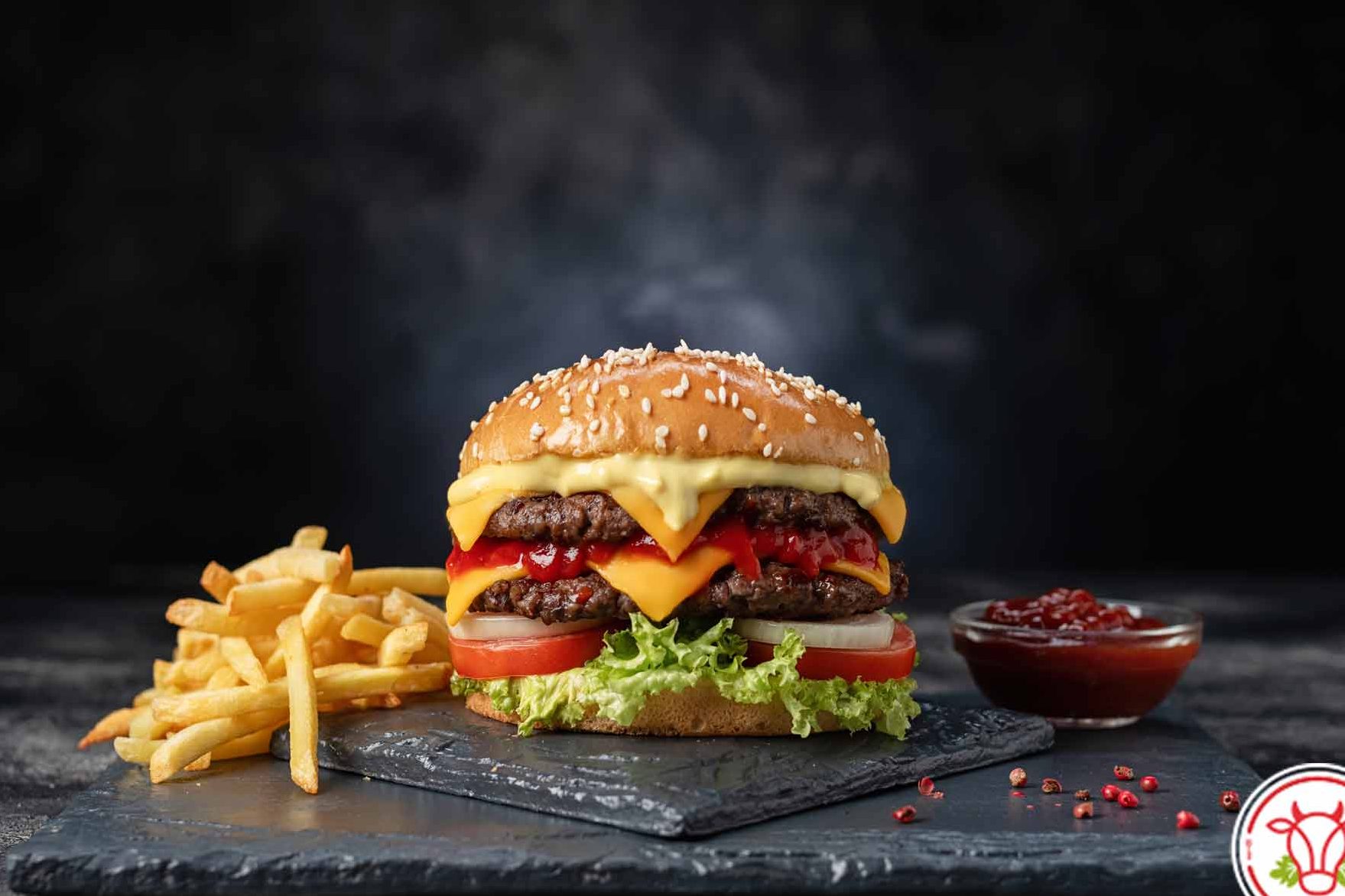 DEE HOMEMADE BURGER(Halal) 1 dee homemade burgerhalal