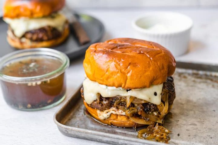 DIP Burger 1 dip burger