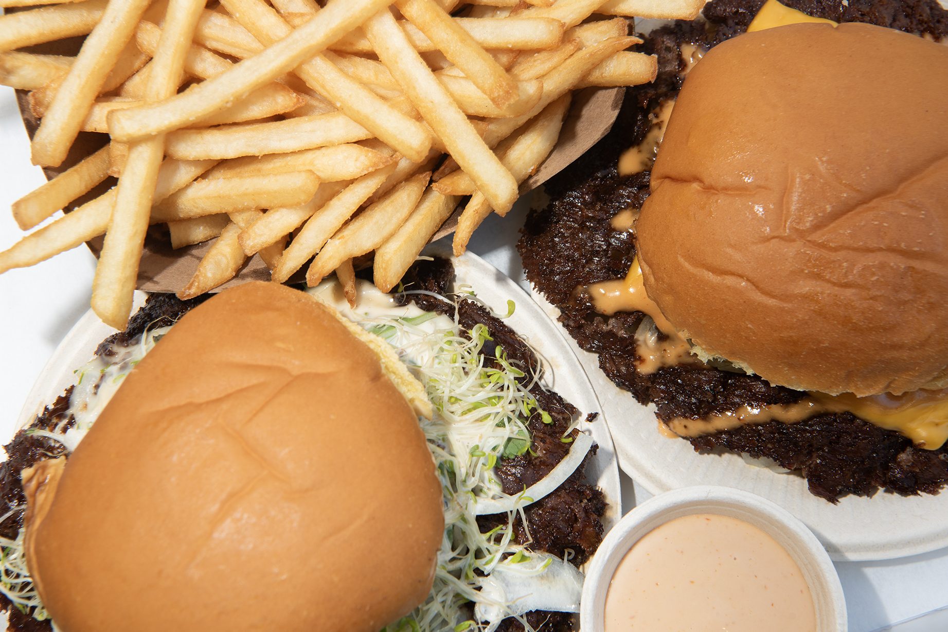 dkuarters burger semanggol