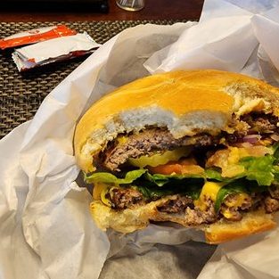 ej ones burger taman mulia