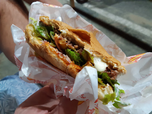 Burger Tanjung Chandek Kura Burger Tanjung Chandek Kura