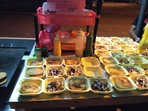 Pisang goreng kak Hera