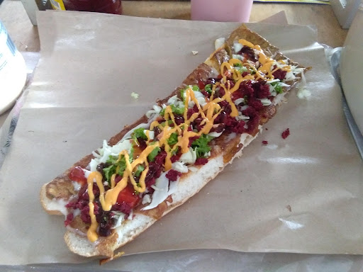 Syami kiosk zamburger Lakazam