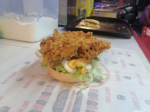 buger station