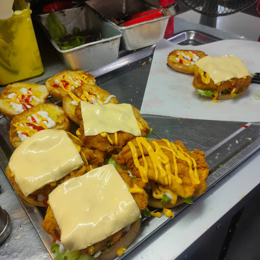 Mb Burger&kichen