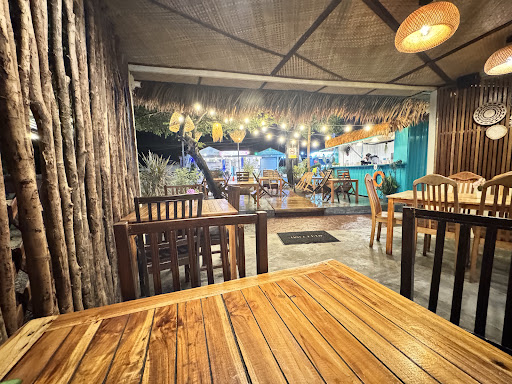 TENGAH CAFE