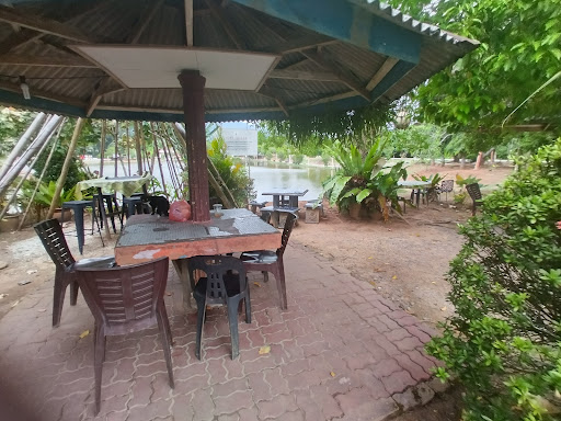 Restoran Dalam Taman D'Tasek Restoran Dalam Taman D'Tasek