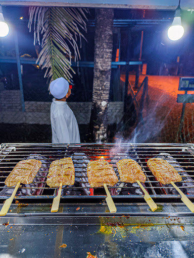 Burger Bakar & Sosej Bakar