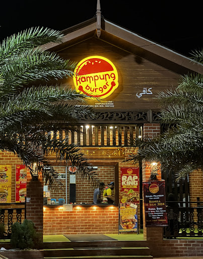 Kampung Burger Pengkalan Chepa