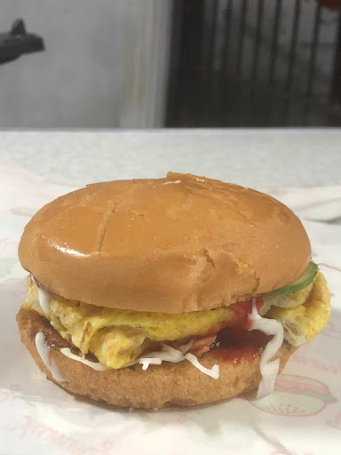 Ammar Burger RM2.50