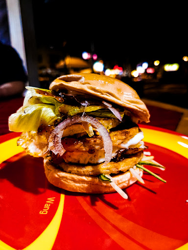 outlaw burger