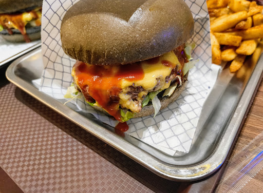 my Burger Lab Mid Valley