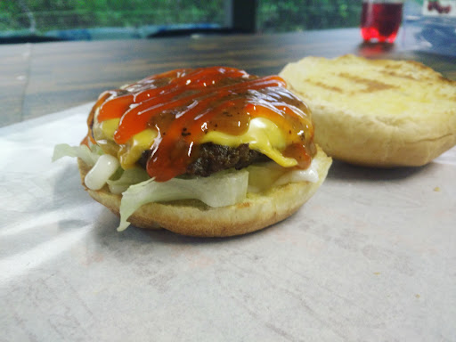 Victorian Street Burger Sg Labu