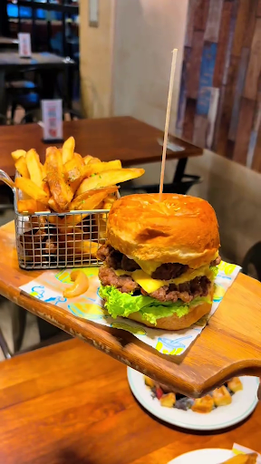 Cofeology Cafe & Restaurant