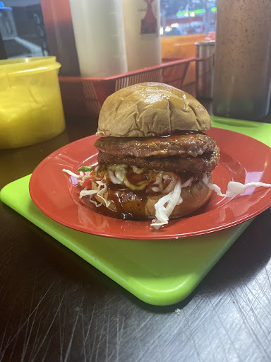 Rasta Burger DSM