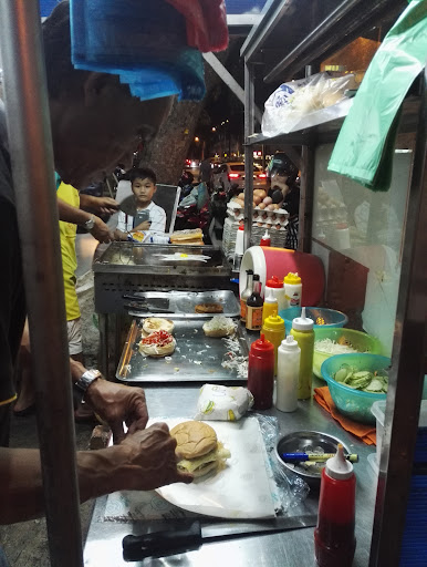 Mr Bombastic Burger