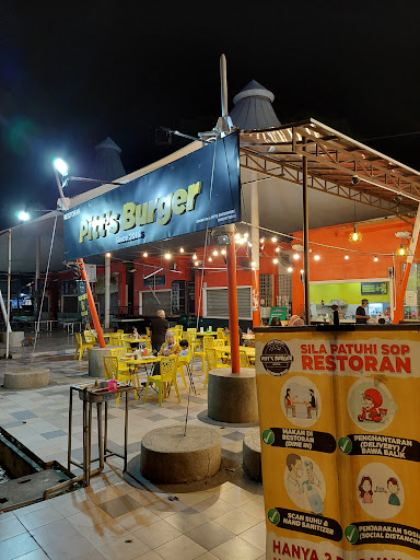 Pitt's Burger