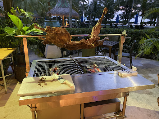 Sigi's Bar and Grill on the Beach at Golden Sands Resort - Penang
