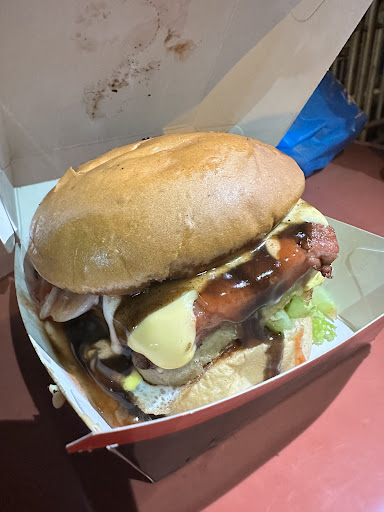 GTR Burger Bagan Ajam GTR Burger Bagan Ajam