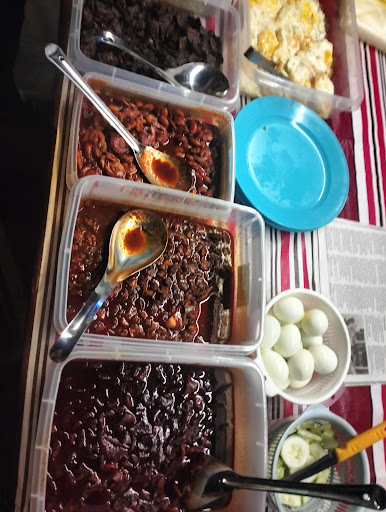 Burger Notty 6ix And Nasi Lemak Malam