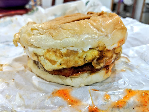 J&J HOMEMADE PORK BURGER SARIKEI