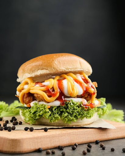 Ramzy Burger Masjid Tinggi