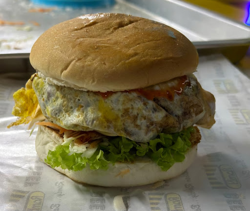 Burger Blackpepper Meleleh Burger Blackpepper Meleleh