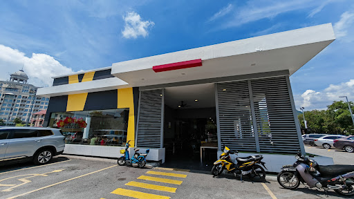 McDonald's Kampar DT