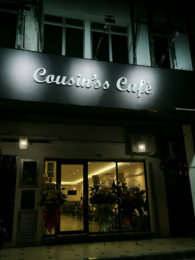 Cousin'ss cafe