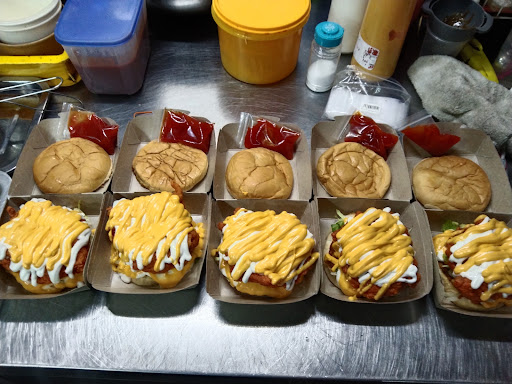 BURGER BRO MAMU STATION