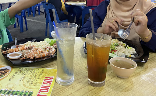 Restoran Yus No. 1 โข Cawangan 2 Restoran Yus No. 1 โข Cawangan 2