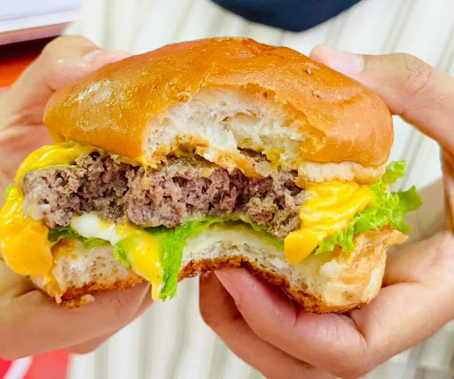 GTR Burger seri manjung