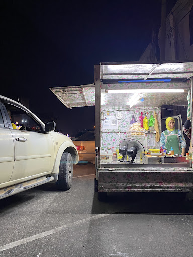 Burger Lori Sitiawan