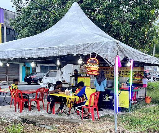 Mat John Burger Simpang 4