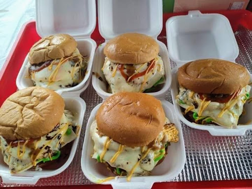 zombie burger(mozarella cheese)