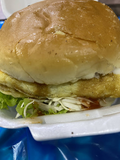 Dee Burger Kalut