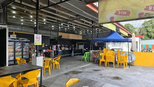 Unu Fried Chicken (Jalan Luagan)