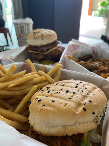 4Fingers Crispy Chicken City Mall 4Fingers Crispy Chicken City Mall