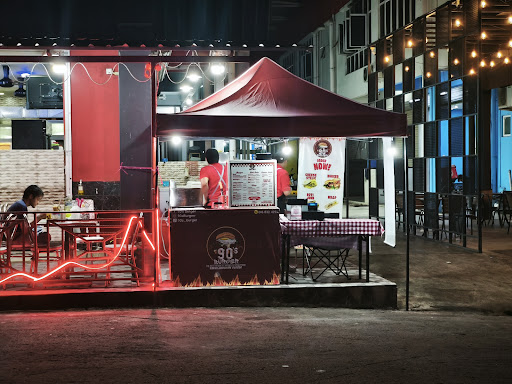 90's Burger (Plaza 22)