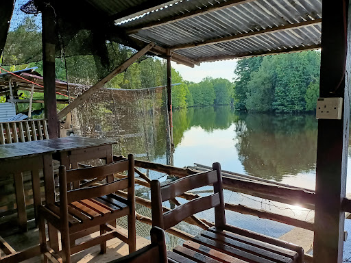 Jetty De' Gamok