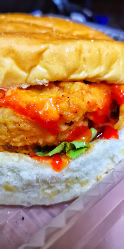 Sopi king big burger&ayam crispy Sopi king big burger&ayam crispy