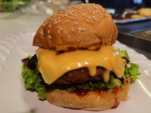 Kelvin Homemade Burger @ Batu Kawa Kelvin Homemade Burger @ Batu Kawa