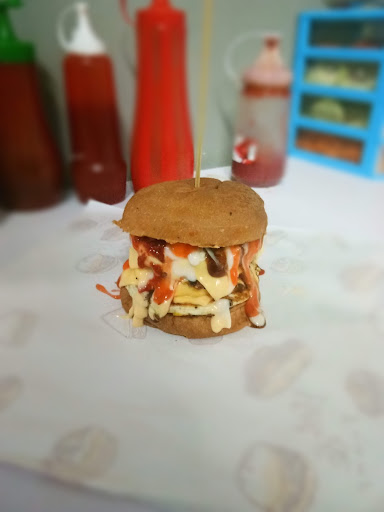 Noel Pork Burger Noel Pork Burger