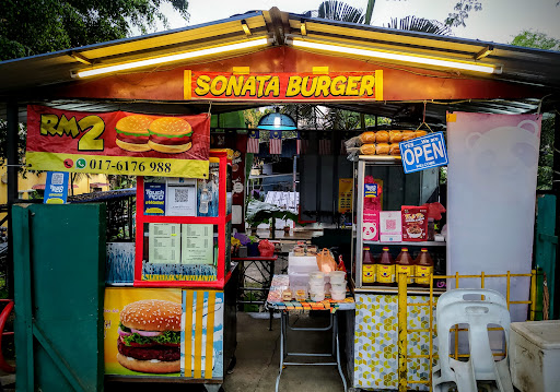 Sonata Burger@ UP Town Burger