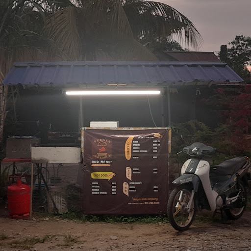 BURGER ANAK KAMPUNG